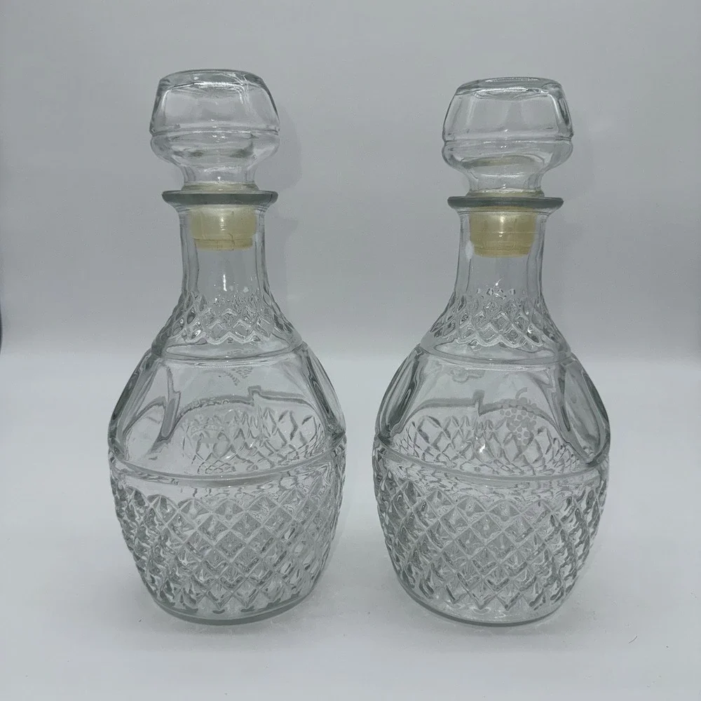 VTG Sovereign‎ House lead crystal decanter apothecary jar grape crown emblem